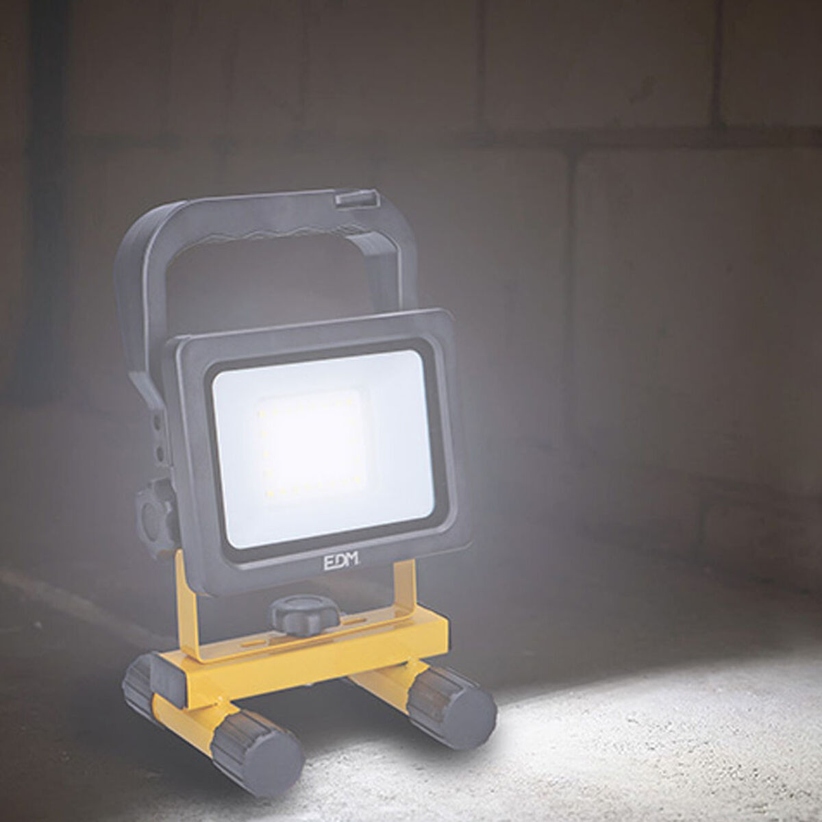 LED spotlight EDM 36130 20 W 6500 K 1000 Lm 2000 Lm Taaslaetav